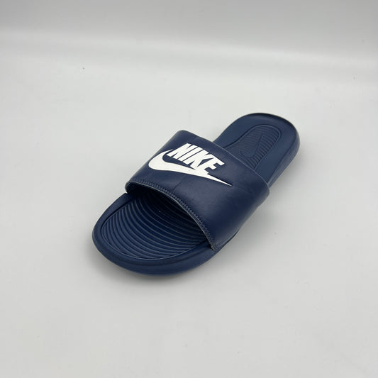 Nike Victori One Slide