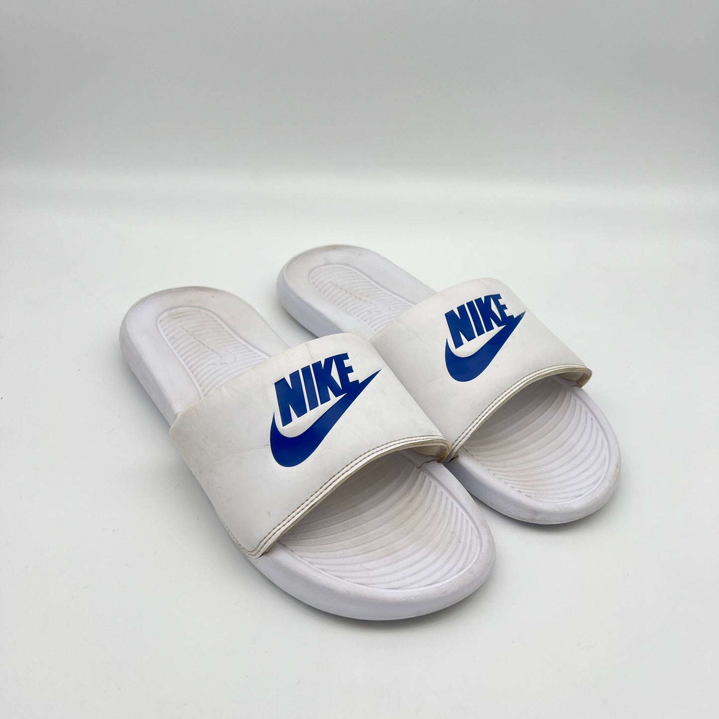 Nike Victori One Slide