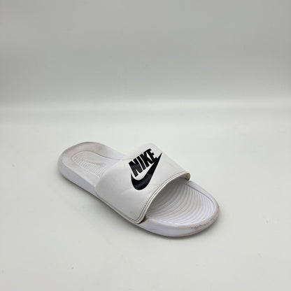 Nike Victori One