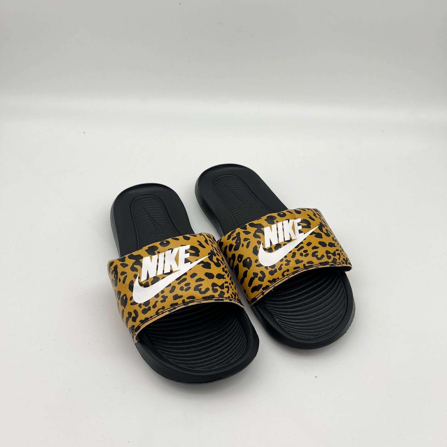 Nike Victori One