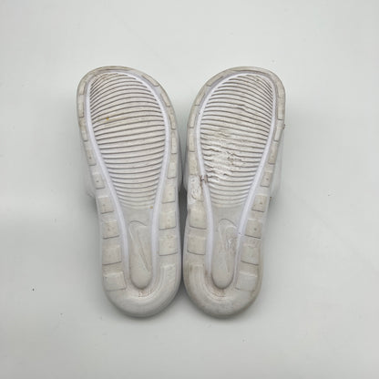 Nike Victori One slides