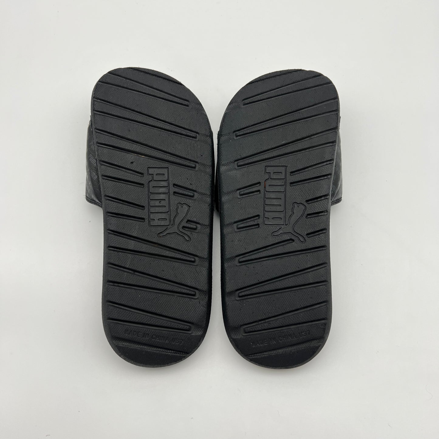 PUMA Cool Cat V "Repeat" Slide