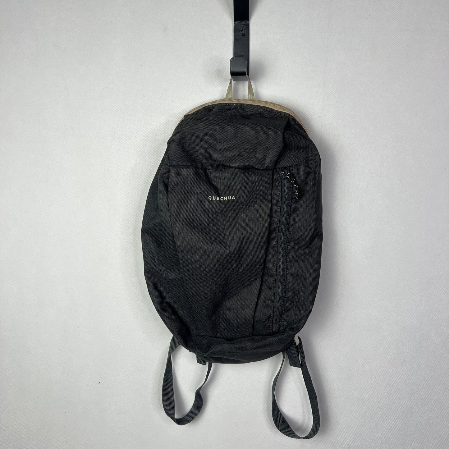 Quechua NH100 10L Hiking Backpack Black