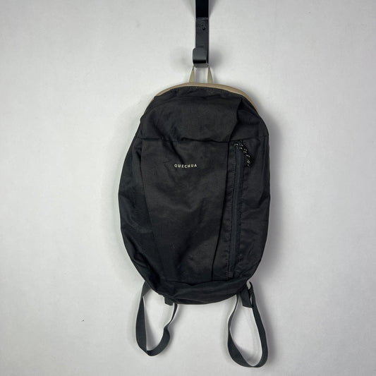 Quechua NH100 10L Hiking Backpack Black
