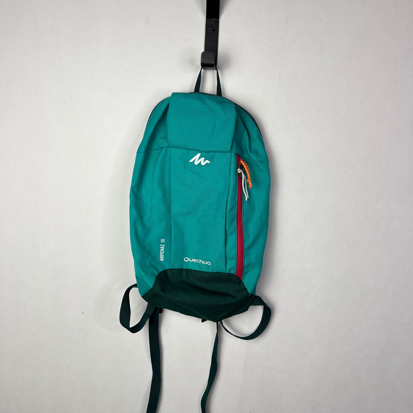 Quechua NH100 10L Hiking Backpack Black