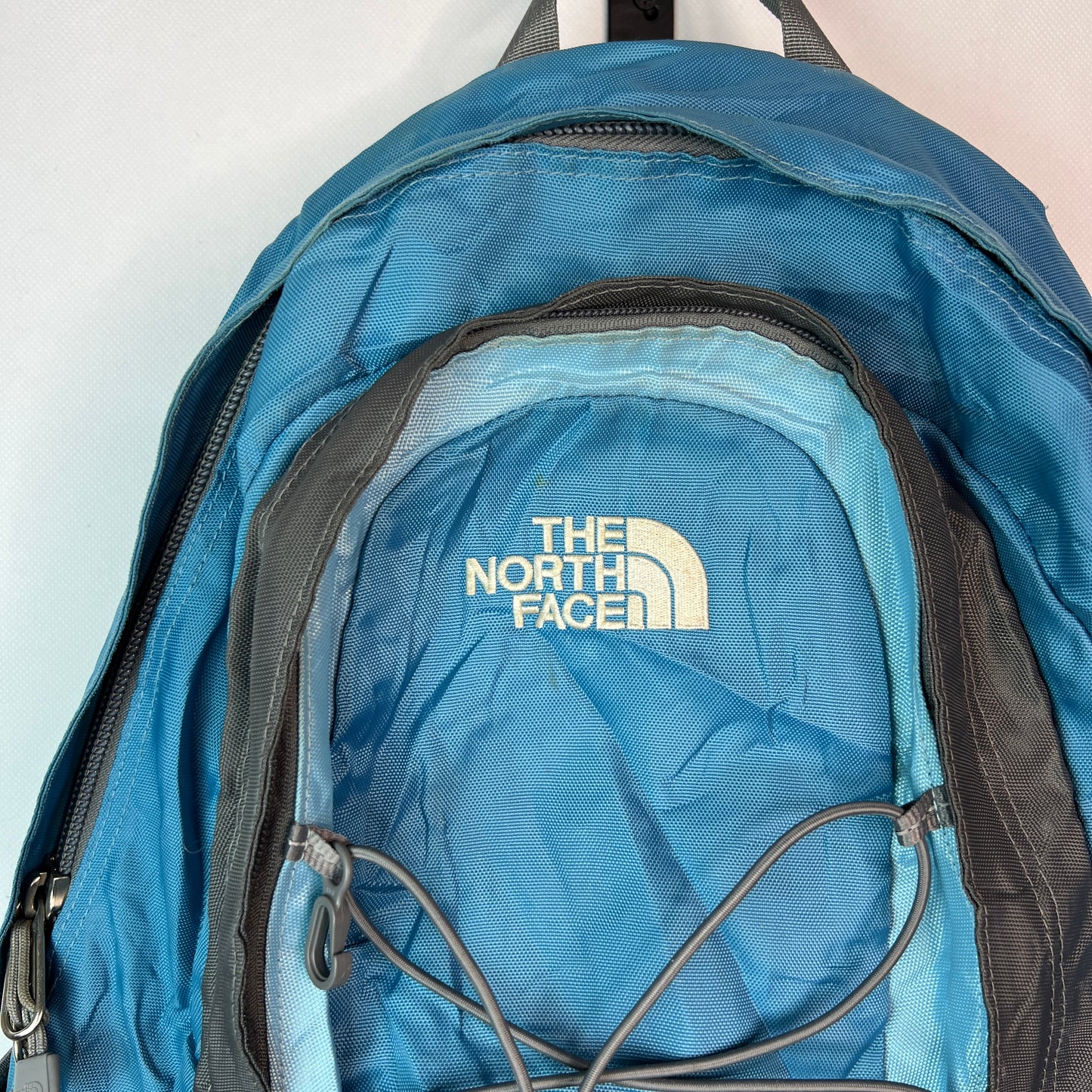 The North Face Jester Backpack 28 L. NOW ONLINE IN PAKISTAN.