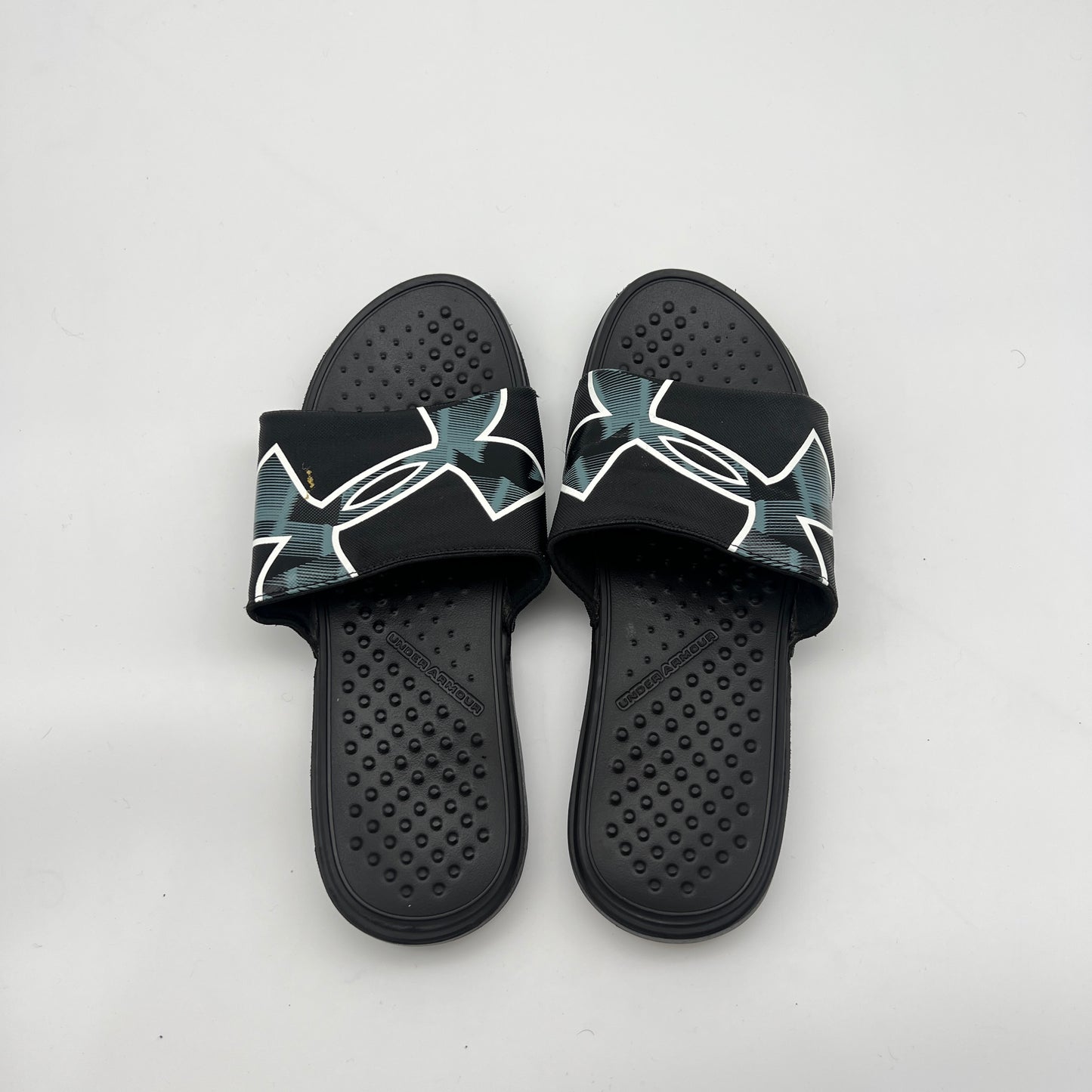Under Armour Ignite Pro slides