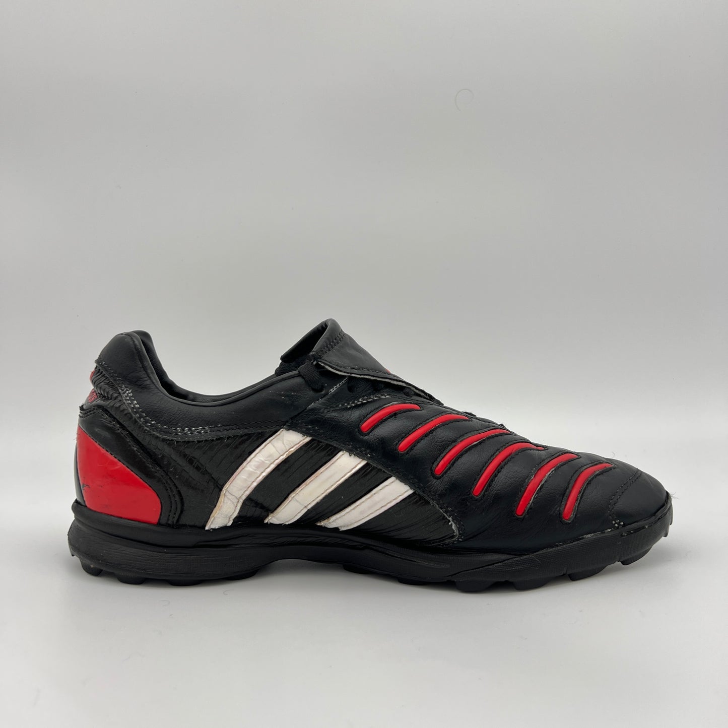 Vintage Adidas Predator Pulsado