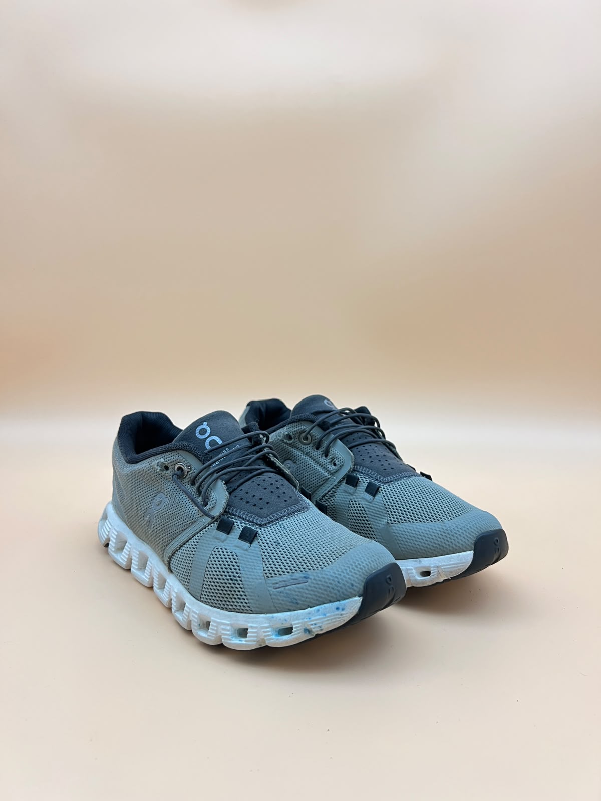 On Cloud Women's Running Shoe - Gray/Blue