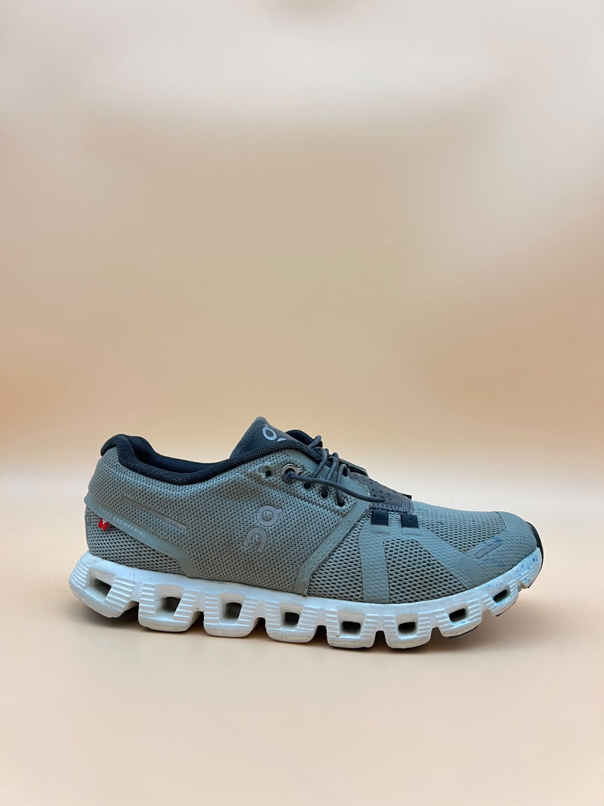 On Cloud Women's Running Shoe - Gray/Blue
