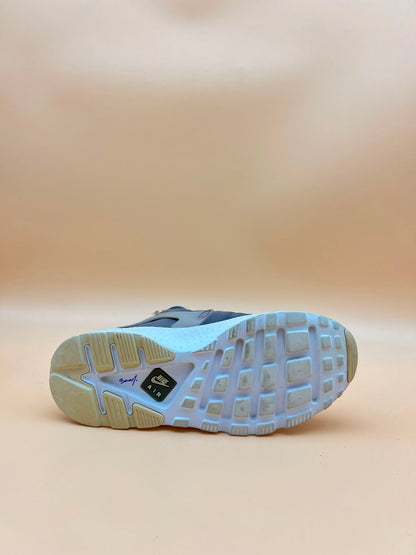 Nike Women's Huarache Running Shoe - Blue/Gray