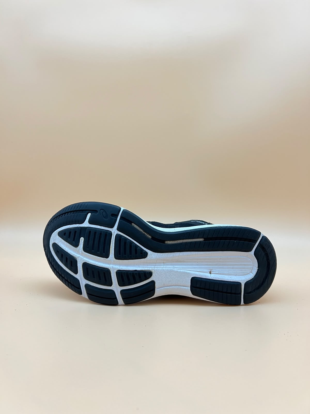 ASICS Women's Running Shoe - Black/White