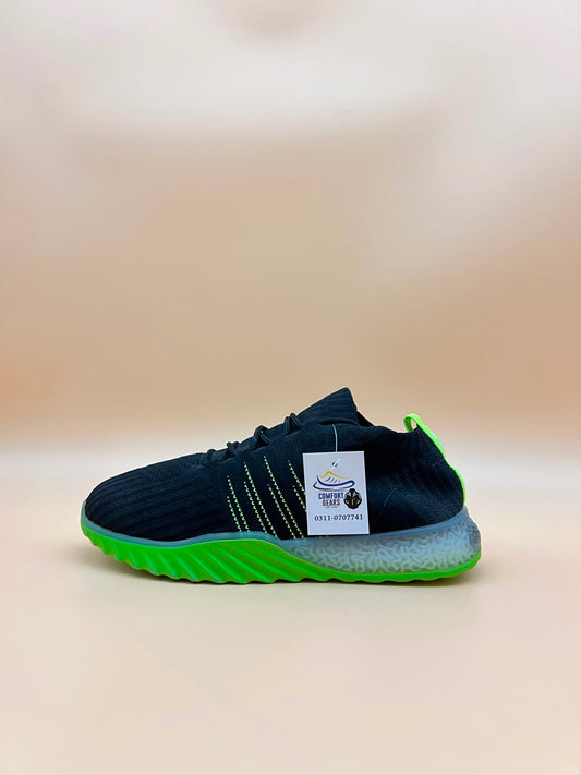 Women's Running Shoe - Black/Neon Green