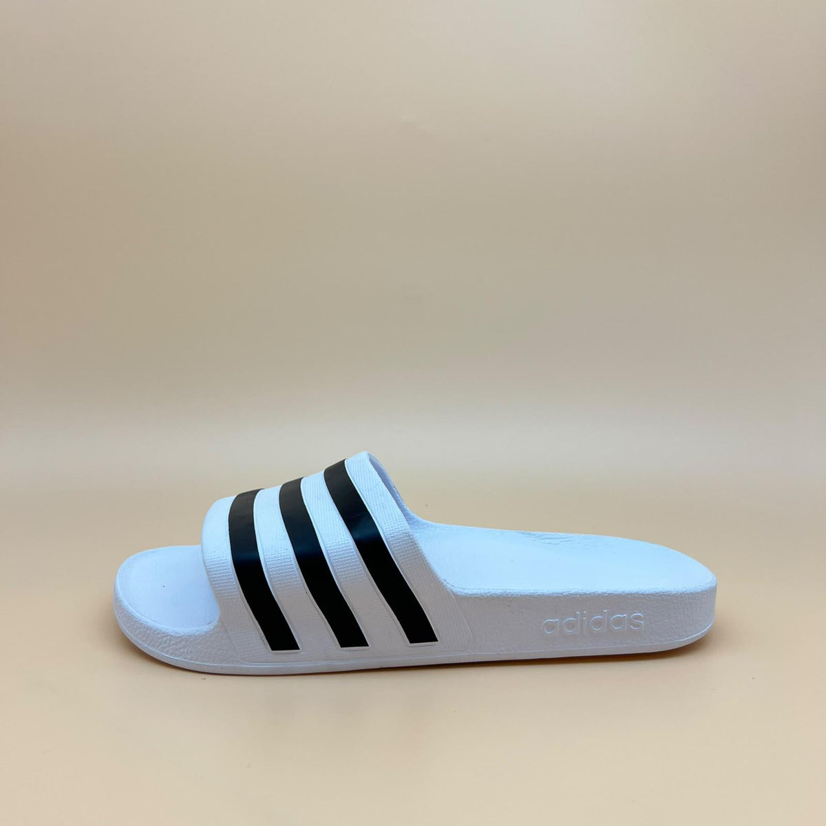 Adidas Adilette Aqua Slides - White/Black (Kids)