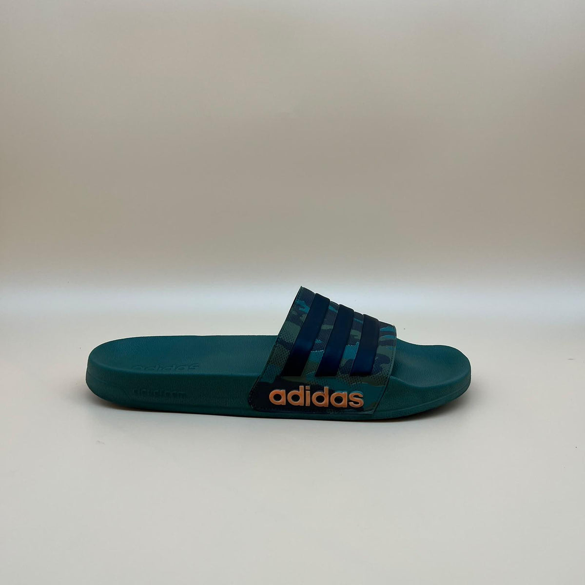 Adidas Adilette Comfort Camo Slides - Teal