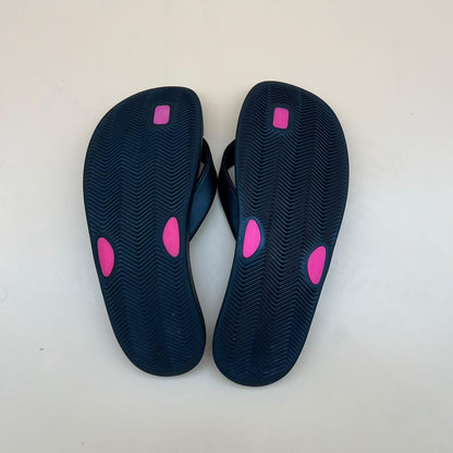 Nike Flip Flops - Black