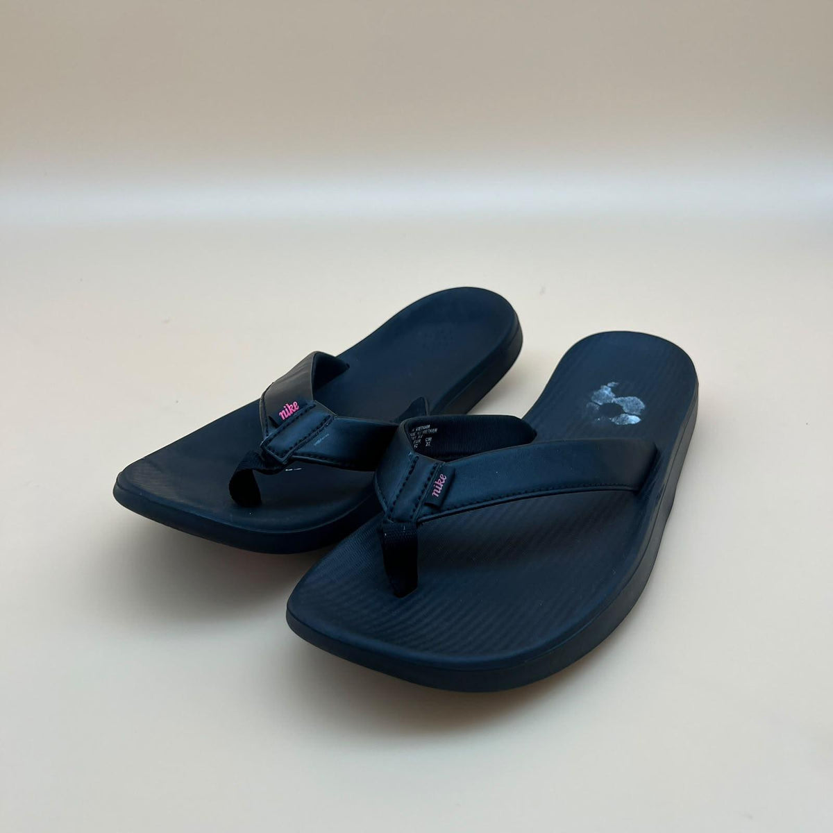 Nike Flip Flops - Black