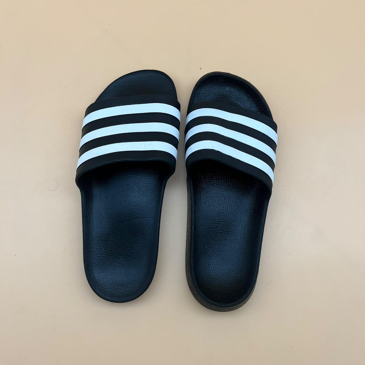 Adidas Adilette Aqua Slides - Black/White