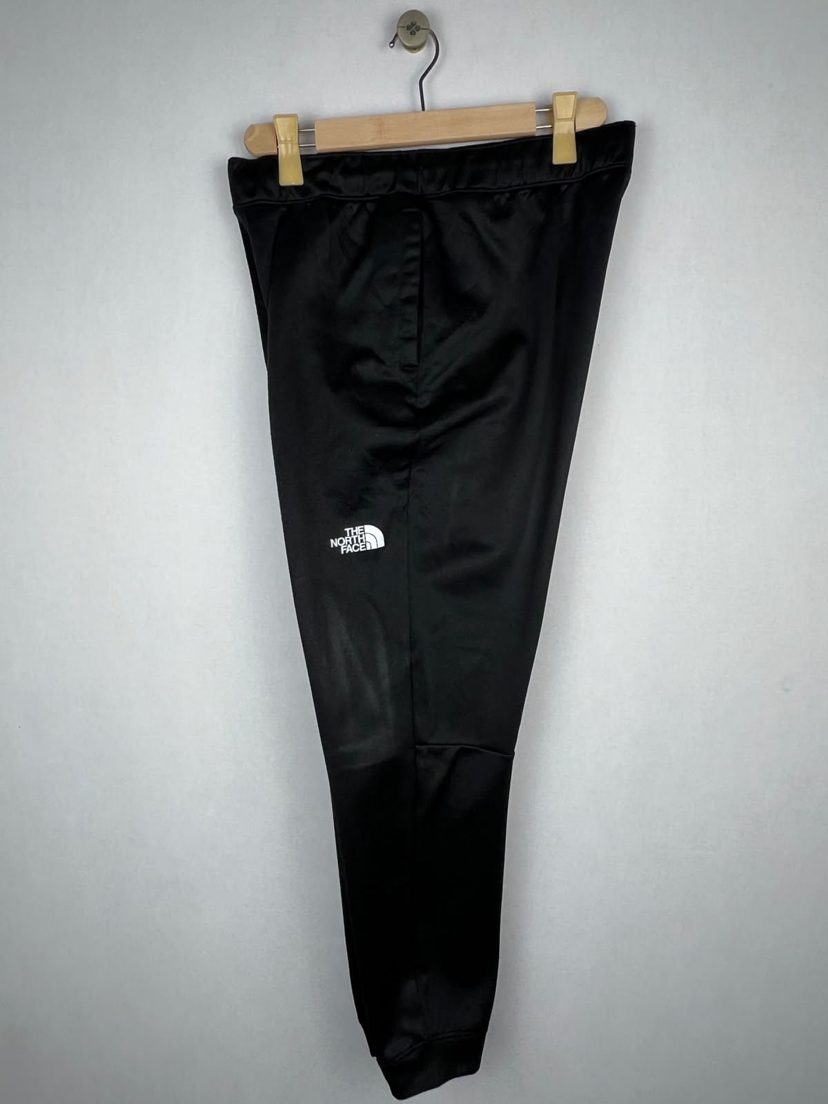 The North Face Men's Black Regular Fit Jogger Pants