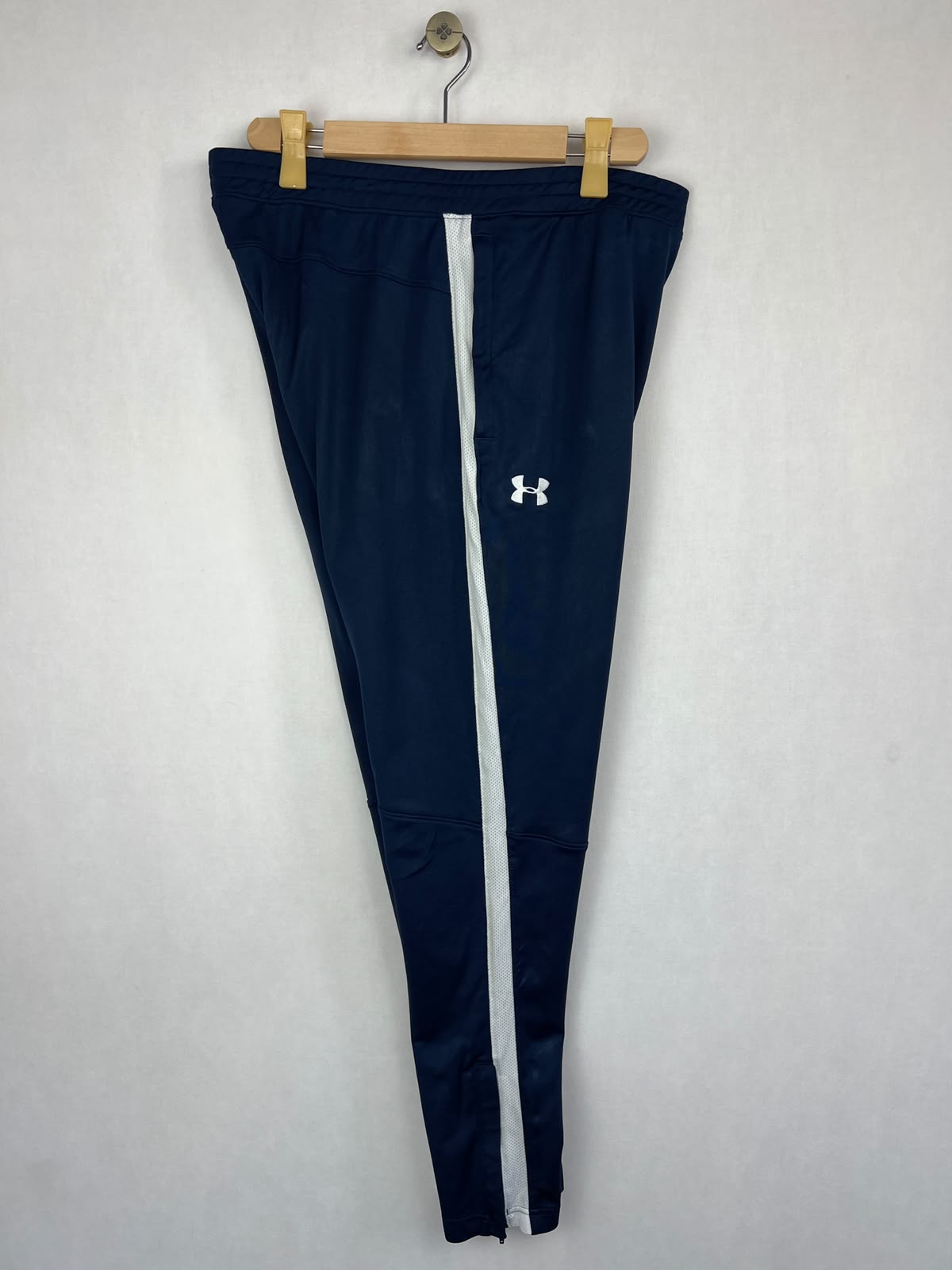 Under Armour Men's Navy Blue Fitted Training Track Pants