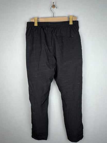 New Balance Men's Black Heather Woven Running Track Pants
