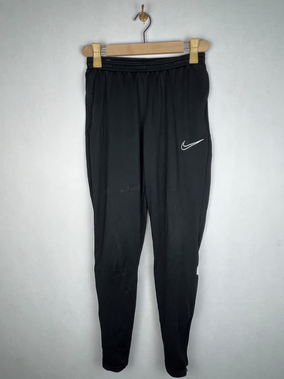 Nike Dri-FIT Academy 21 Men's Black White Training Track Pants