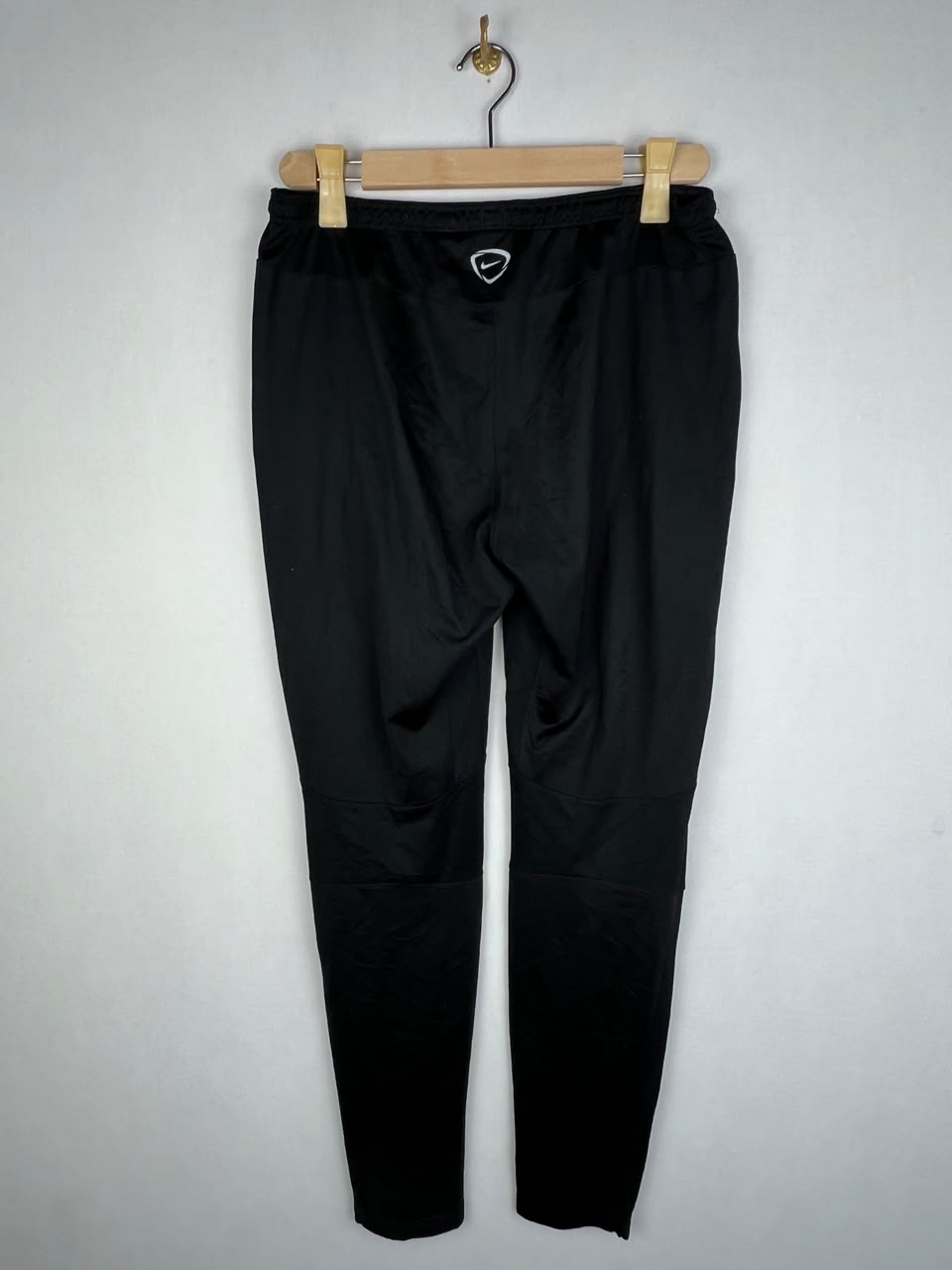Nike Dri-FIT Academy Men's All Black Football Training Track Pants