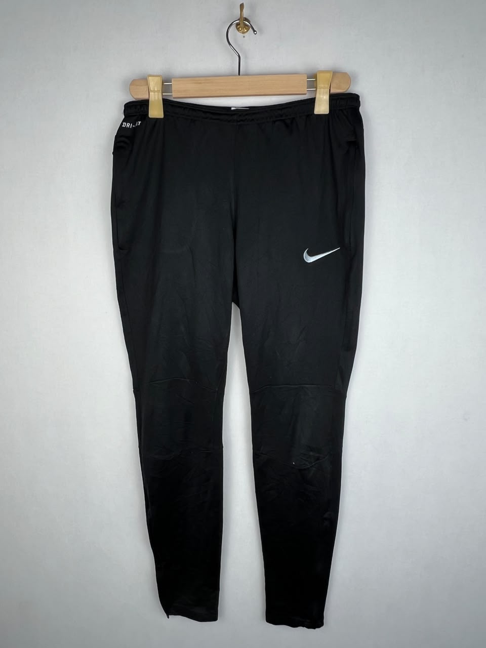 Nike Dri-FIT Academy Men's All Black Football Training Track Pants