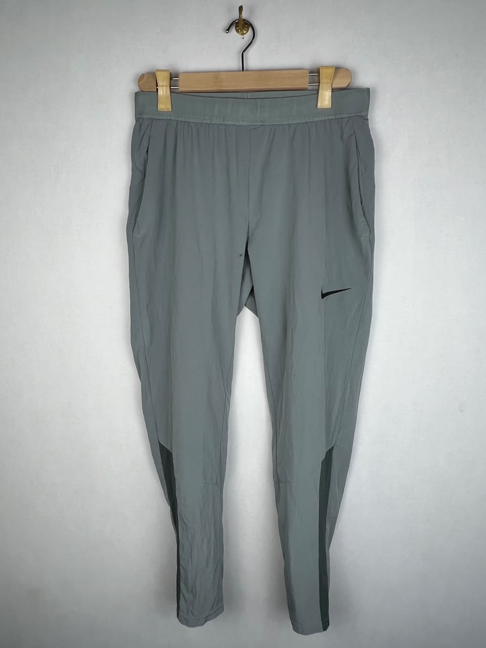 Nike Dri-FIT Flex Men's Grey Vent Panel Training Track Pants