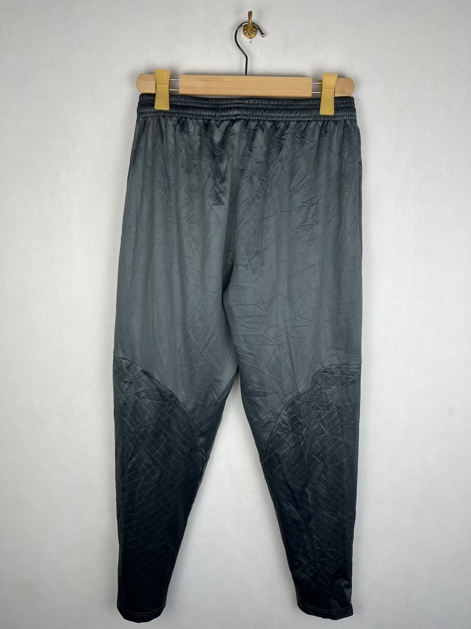 Nike Liverpool FC Men's Anthracite Grey Strike Training Track Pants