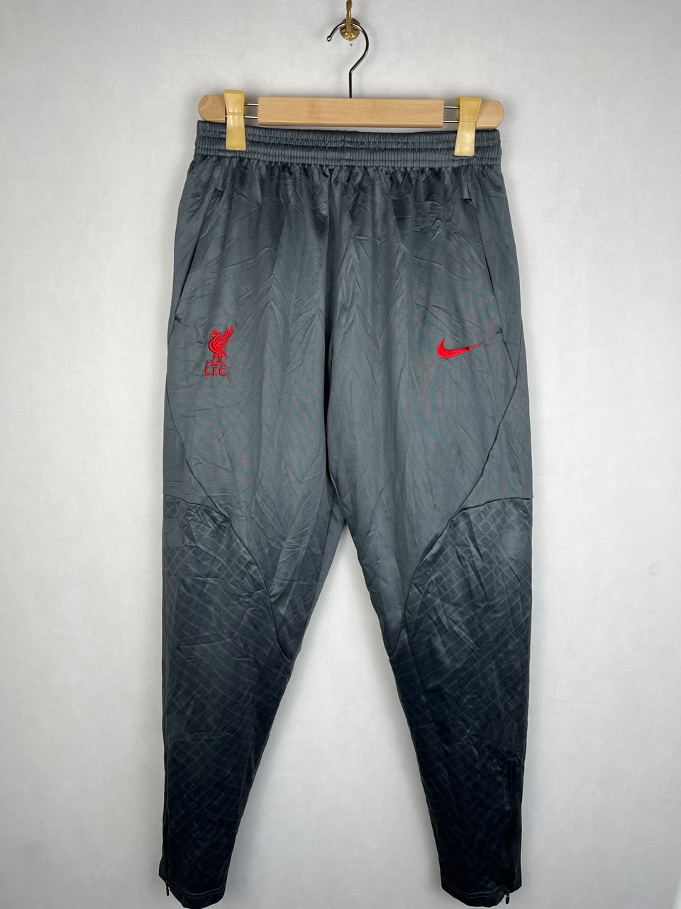 Nike Liverpool FC Men's Anthracite Grey Strike Training Track Pants