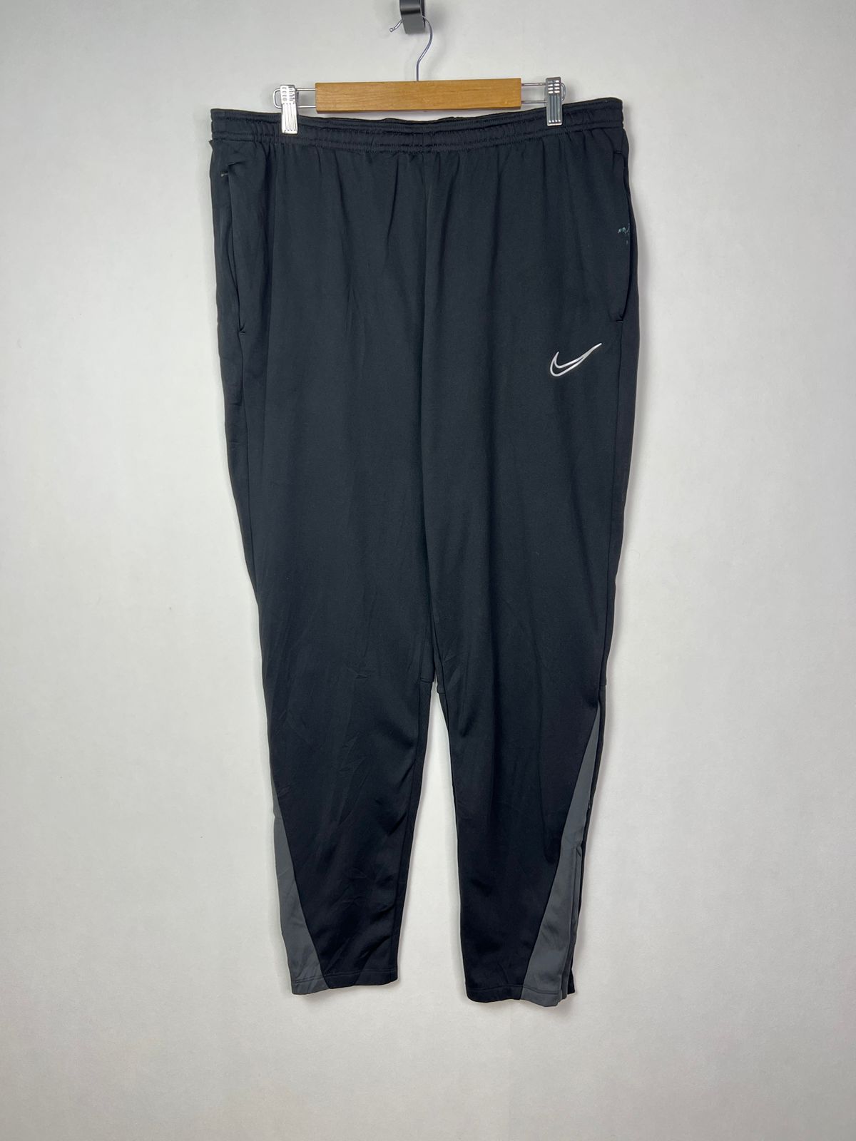 Nike Dri-FIT Academy 23 Training Trousers