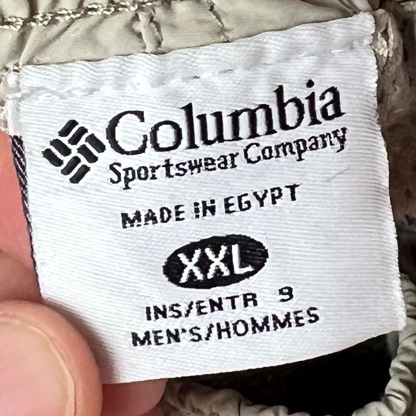 Columbia Sportswear Company Khaki Cargo Shorts with Belt