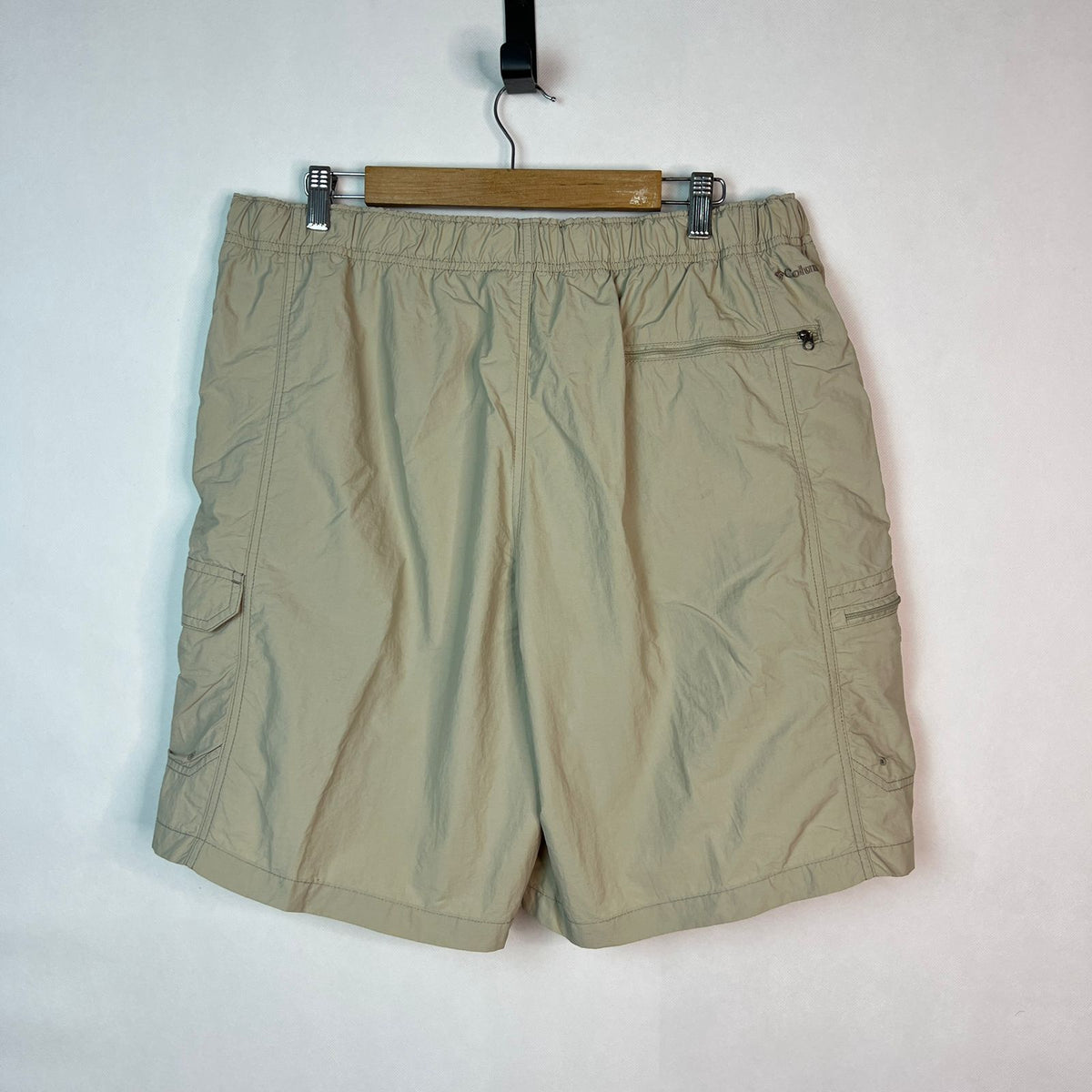 Columbia Sportswear Company Khaki Cargo Shorts with Belt