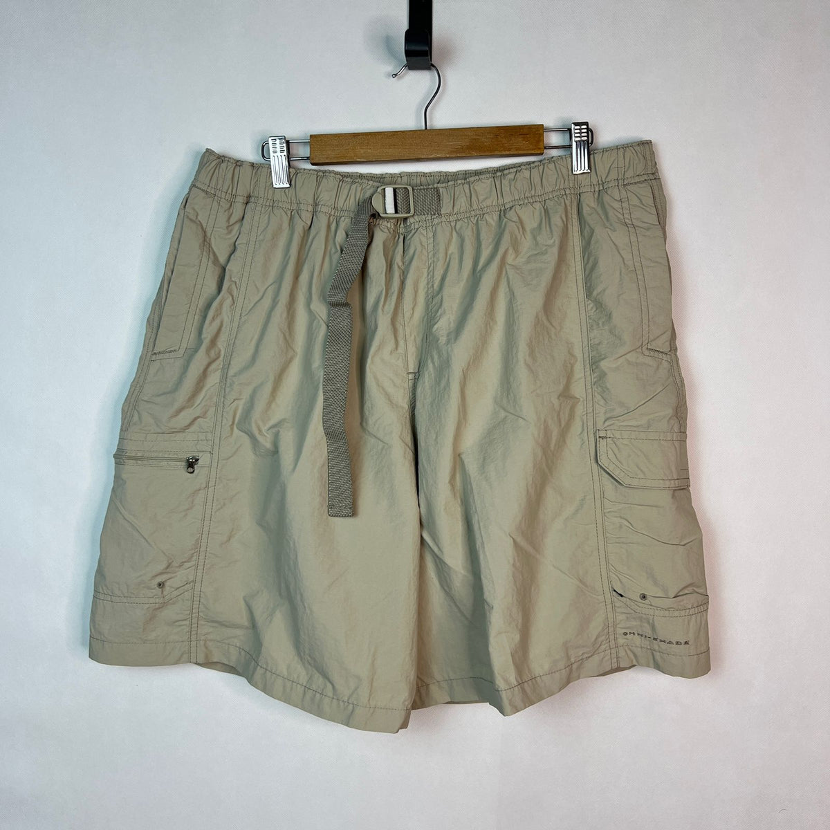 Columbia Sportswear Company Khaki Cargo Shorts with Belt