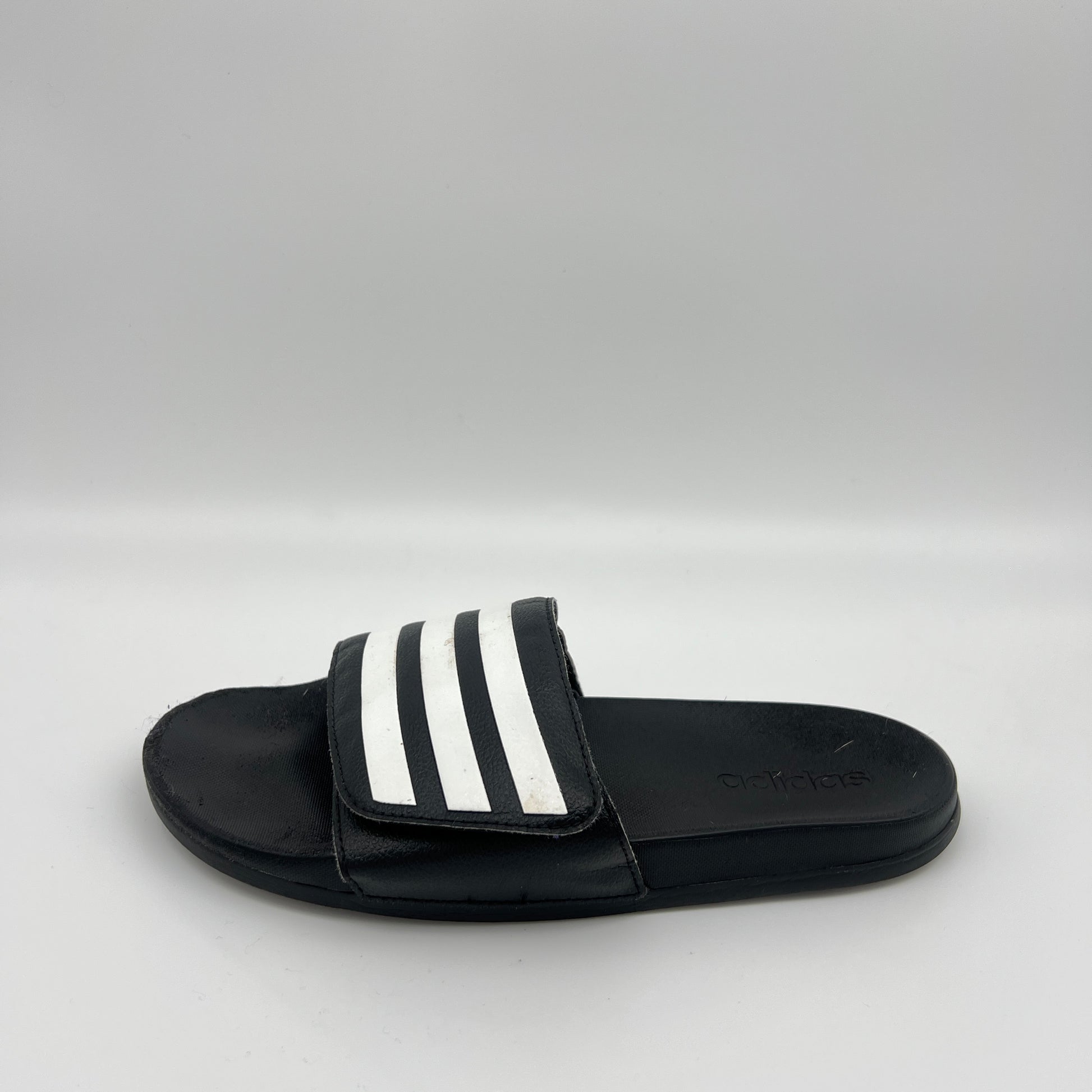 adidas-adilette-comfort-adjustable-slides-black-white-gz8951