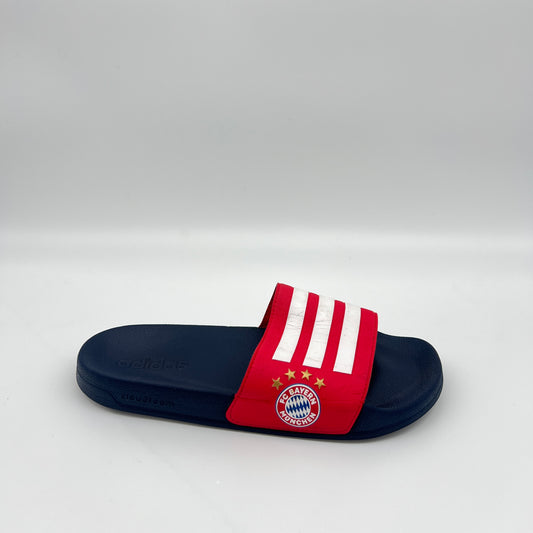 adidas-adilette-shower-bayern-munich-slides-navy-red-fw7076
