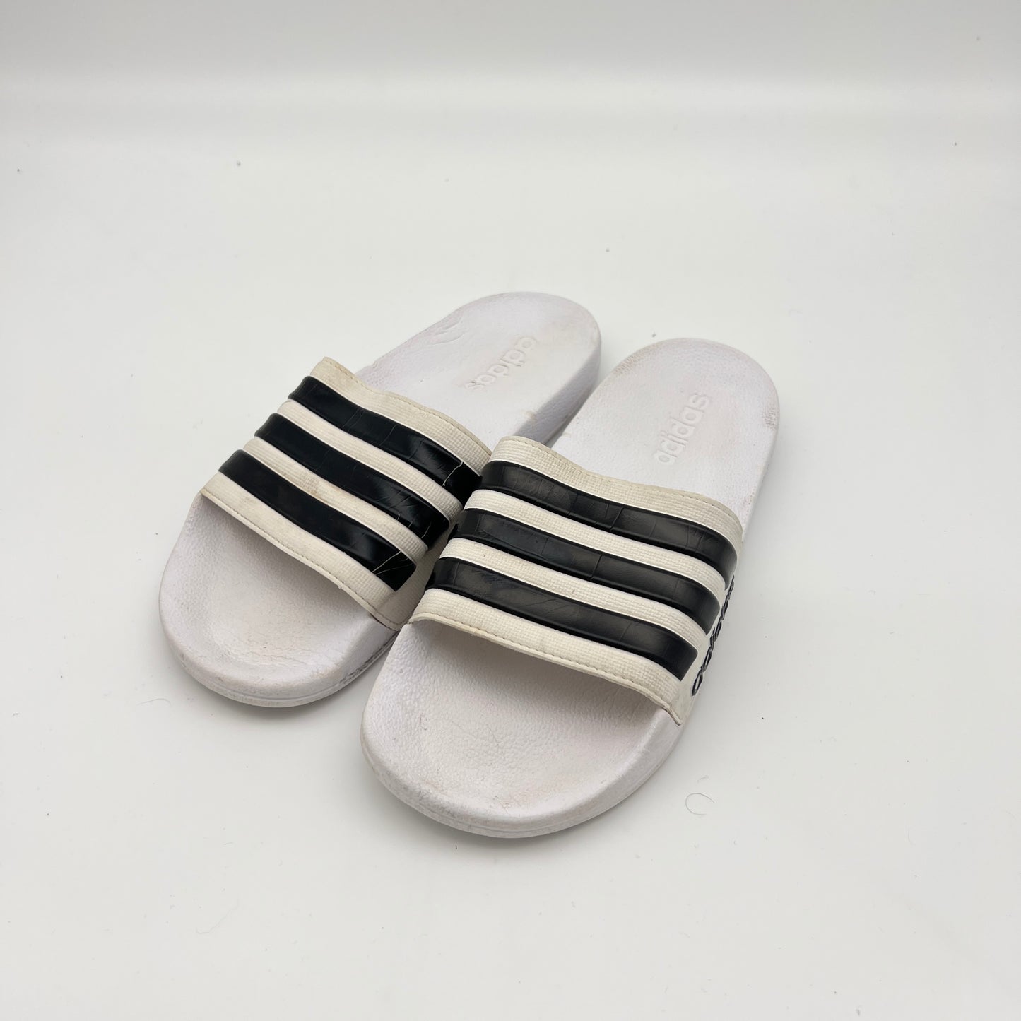 adidas Adilette Shower Slide