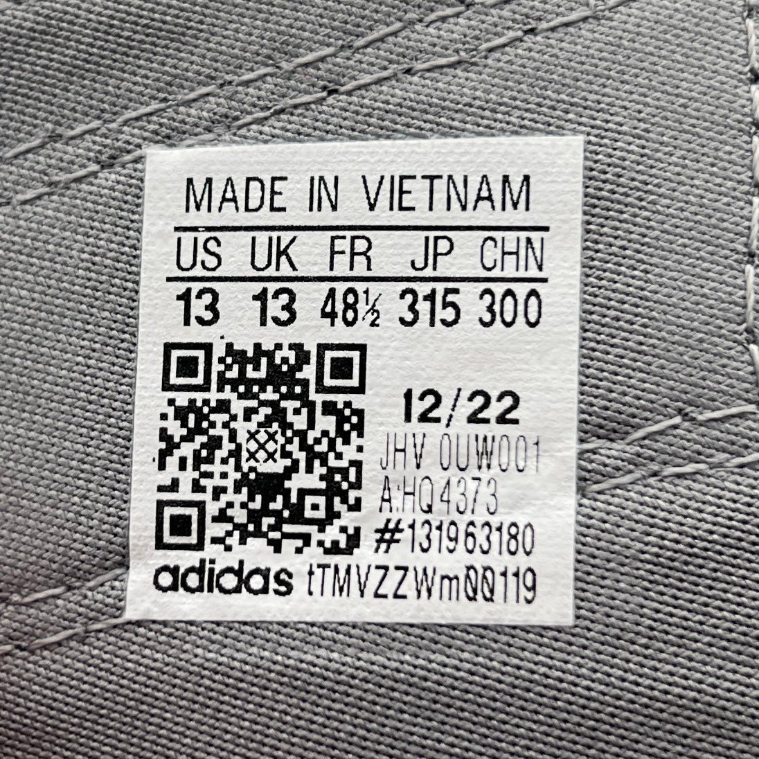 adidas Adissage